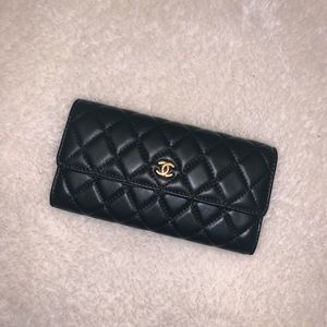 Chanel wallet